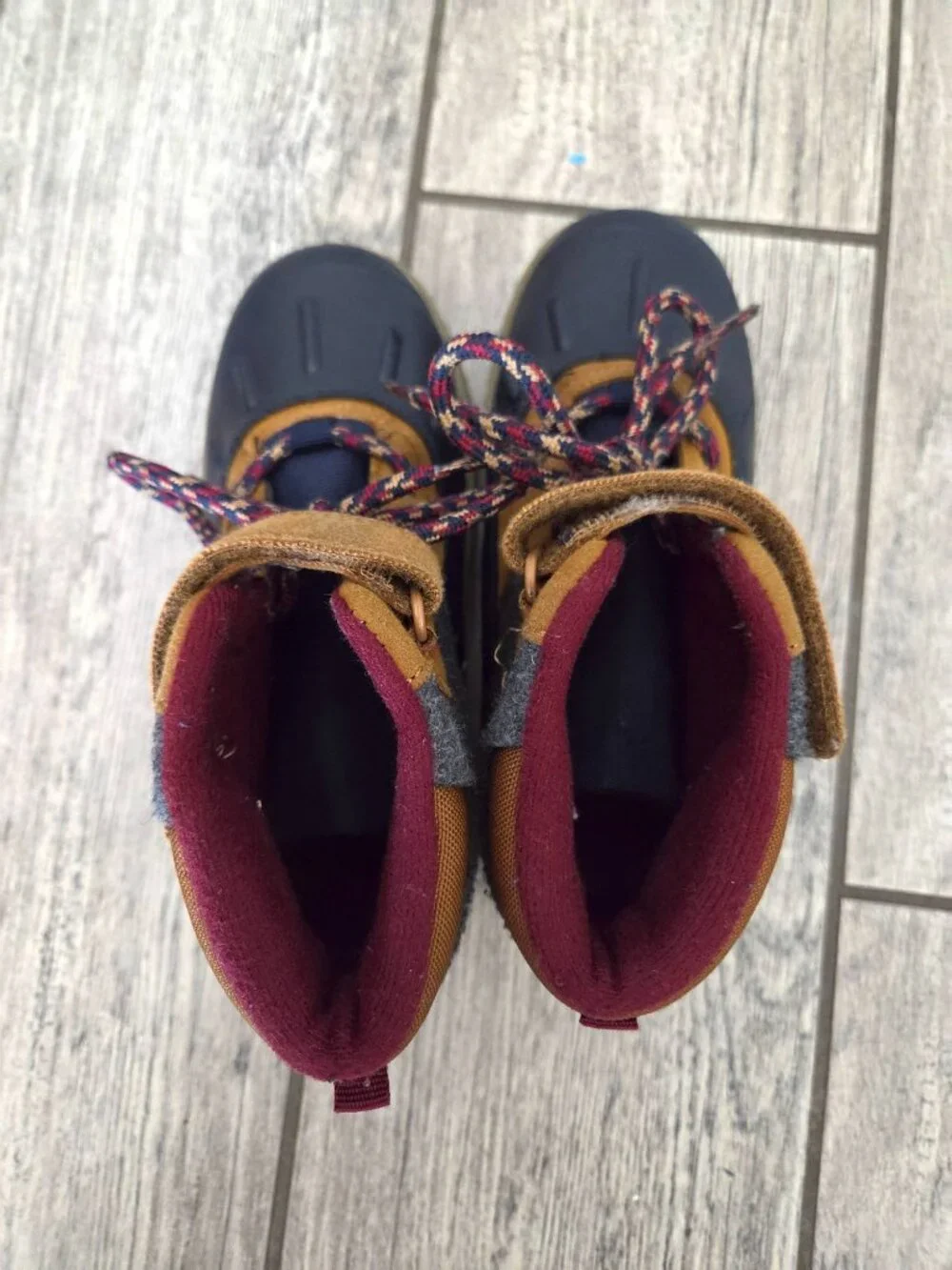 Carter’s Freddie Toddler Boys Navy Brown Duck Toe Hiker Boots Size 12